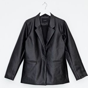 GLASSONS  OVERSIZED FAUX LEATHER BLAZER